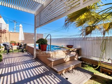 Venta casa con espectacular vista al mar y piscina - Jardines del Sur