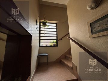 Venta Casa Lote Propio con patio y parrilla en Parque Chacabuco