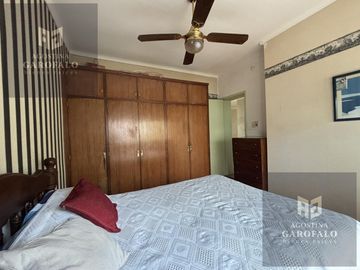 Venta Casa Lote Propio con patio y parrilla en Parque Chacabuco