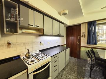 Venta Casa Lote Propio con patio y parrilla en Parque Chacabuco