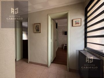 Venta Casa Lote Propio con patio y parrilla en Parque Chacabuco