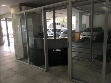 ALQUILO LOCAL EN PLANTA BAJA- CERCA DEL METRO