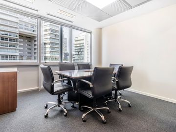 Oficina privada en alquiler – Regus BUENOS AIRES, Olivos  USD en {{city}}