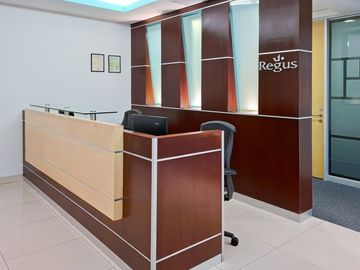 Oficina privada en alquiler – Regus LIMA, Platinum Plaza I en {{city}}