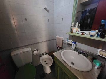 DÚPLEX EN VENTA BERISSO 3 DORMITORIOS Y COCHERA
