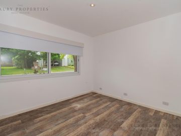 Venta Casa 4 ambientes con pileta, galería  y cochera semicubierta en La Reserva Cardales L51