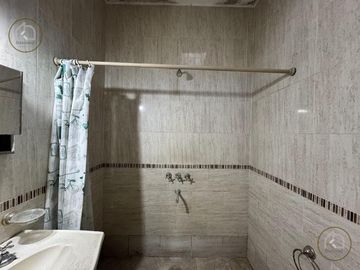 Casa en venta 3 dormitorios,  Las Delicias, Rosario