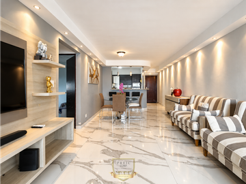 Apartamento Amueblado en Venta en Hato Pintado. PH Royal Point. SD