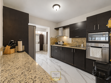 Apartamento Amueblado en Venta en Hato Pintado. PH Royal Point. SD