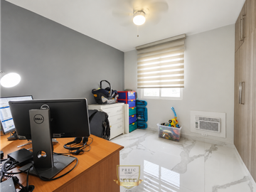 Apartamento Amueblado en Venta en Hato Pintado. PH Royal Point. SD