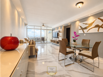 Apartamento Amueblado en Venta en Hato Pintado. PH Royal Point. SD