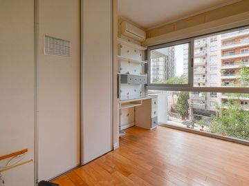 Alquiler Dto. 5 amb. con cochera Full Amenities