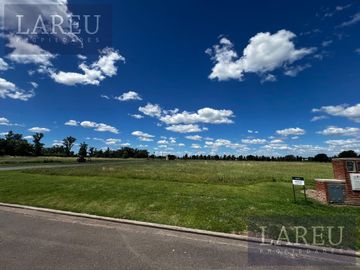 Terreno en Pilar Golf Club