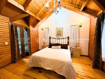 VENTA Complejo de Cabañas y recepción 350m2 en Puerto Manzano, Villa La Angostura.