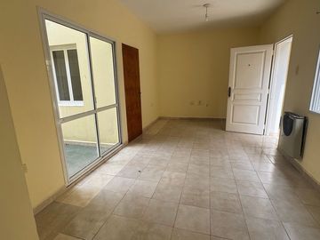 ALQUILER/ DPTO 1 DORM/ FRENTE UTN CASA CENTRAL