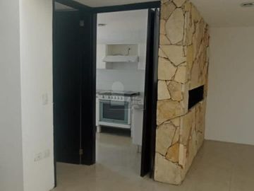 Edificio con dos Lofts, Local comercial y Estacionamientos