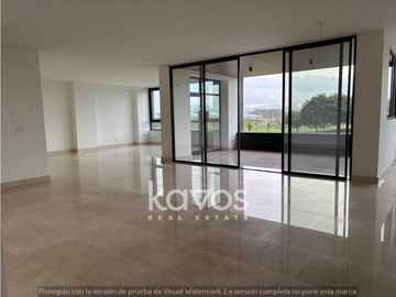 APARTAMENTO EN VENTA PH CALA | LAKE VIEW SANTA MARIA - BAJA DENSIDAD