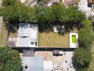 CASA EN VENTA CON PILETA EN AZUL, BUENOS AIRES