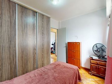 Venta depto 4 amb c/balcón en Av. Mitre Avellaneda
