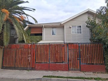 Casa en venta  en MAIPÚ
