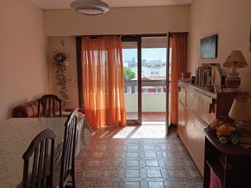 DEPTO 3 AMBIENTES EN VENTA, AMOBLADO, VISTA AL MAR