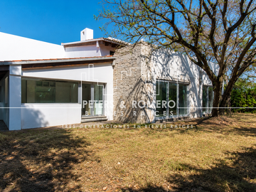 Residencia en Venta en Valle Escondido