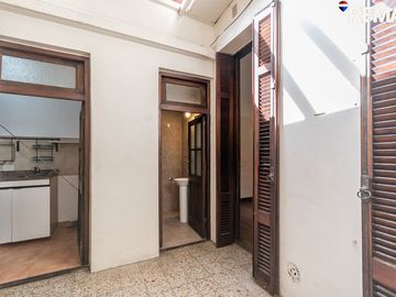 VENTA PH 2 AMB con Patio en BARRACAS