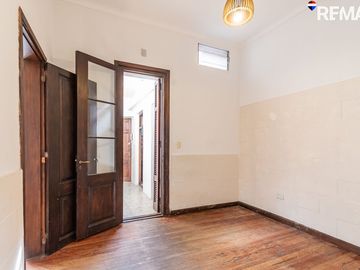 VENTA PH 2 AMB con Patio en BARRACAS