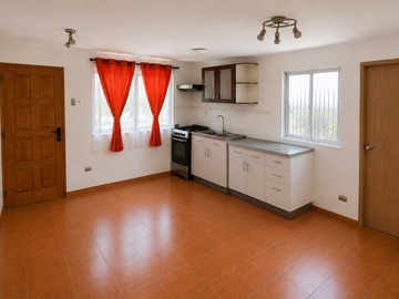 ARRIENDO CASA INTERIOR A PASOS DEL CENTRO DE VILLA ALEMANA