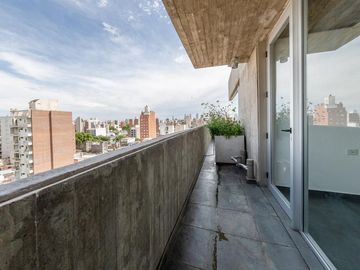 EN VENTA-DEPARTAMENTO DE UN DORMITORIO-  QUINCHO Y PISCINA - BARRIO LOURDES