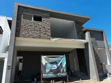 Casa en venta en Carolco, Monterrey, Nuevo León