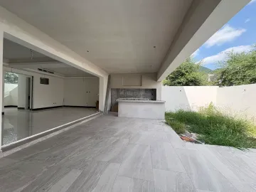 Casa en venta en La Joya Privada Residencial, Monterrey, Nuevo León