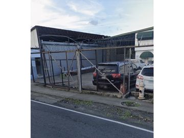 SE VENDE GALERA COMERCIAL EN RIO ABAJO CALLE 22 5,000M2 PLANTA BAJA