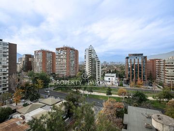 Hermoso  y cómodo Dúplex cercano a colegios y con vista despejada asegurada.