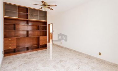 Casona Colonial con Uso Mixto Centro Histórico Querétaro