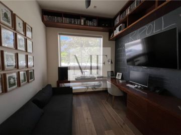 RESIDENCIA EN VENTA CAMPO LAGO