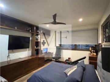 RESIDENCIA EN VENTA CAMPO LAGO