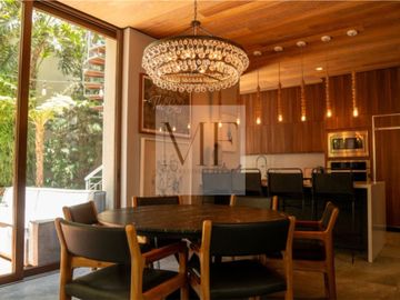 RESIDENCIA EN VENTA CAMPO LAGO