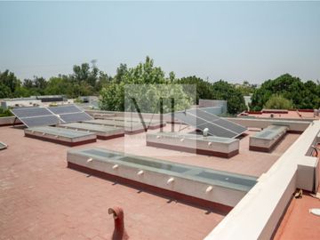 RESIDENCIA EN VENTA CAMPO LAGO