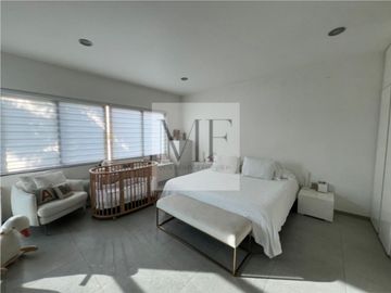 RESIDENCIA  EN VENTA PUERTA DEL BOSQUE