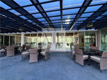 RESIDENCIA  EN VENTA PUERTA DEL BOSQUE