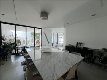 RESIDENCIA  EN VENTA PUERTA DEL BOSQUE