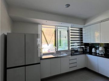 RESIDENCIA  EN VENTA PUERTA DEL BOSQUE