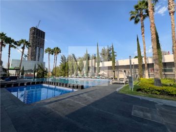 RESIDENCIA  EN VENTA PUERTA DEL BOSQUE