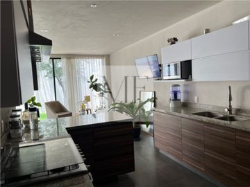 CASA EN VENTA BOSQUES VALLARTA