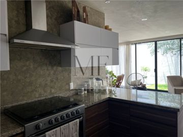 CASA EN VENTA BOSQUES VALLARTA