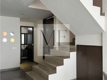 CASA EN VENTA BOSQUES VALLARTA