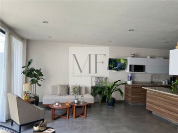CASA EN VENTA BOSQUES VALLARTA