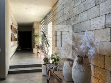 RESIDENCIA EN VENTA TRES RIOS