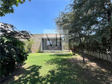 RESIDENCIA EN VENTA TRES RIOS